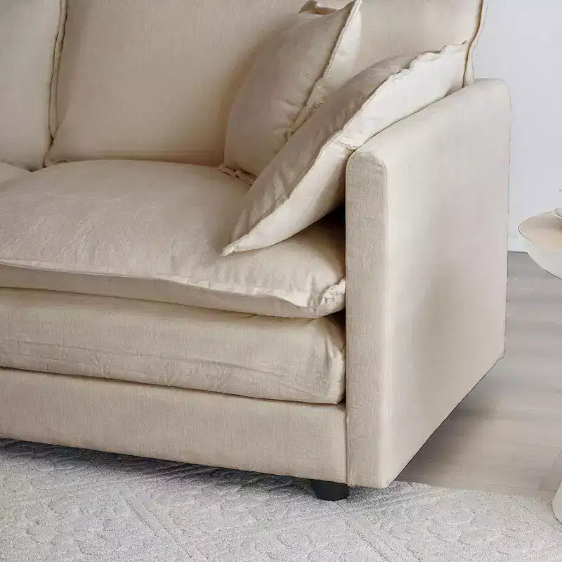 Divano Moderno Metà Secolo a 3 Posti con 2 Cuscini Bracciolo e 3 Cuscini Decorativi per Soggiorno in ciniglia Beige