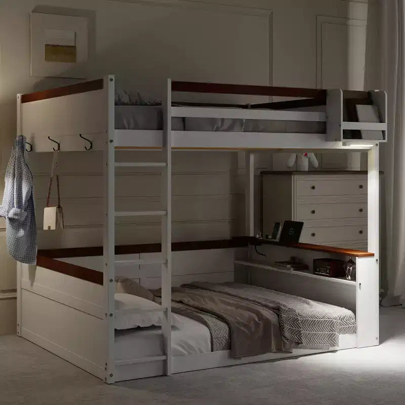 Letto a castello in legno queen size con ripiani portaoggetti, contenitore, luce a LED e stazione di ricarica USB