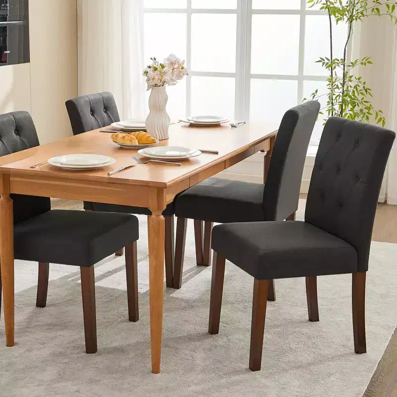 Sedia da pranzo modello CY-Latch in legno 4 pezzi con struttura in legno resistente, seduta confortevole, design elegante, montaggio facile e utilizzo versatile