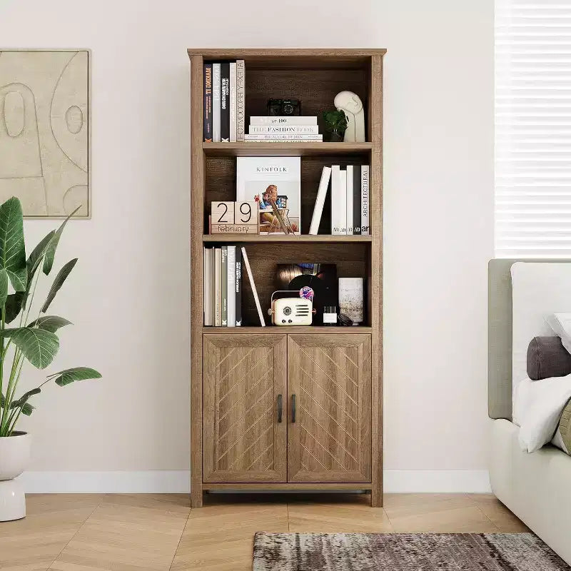 Libreria alta con ante, libreria a 5 ripiani con ripiani regolabili, scaffale per libri, libreria da ufficio con contenitore porta libri